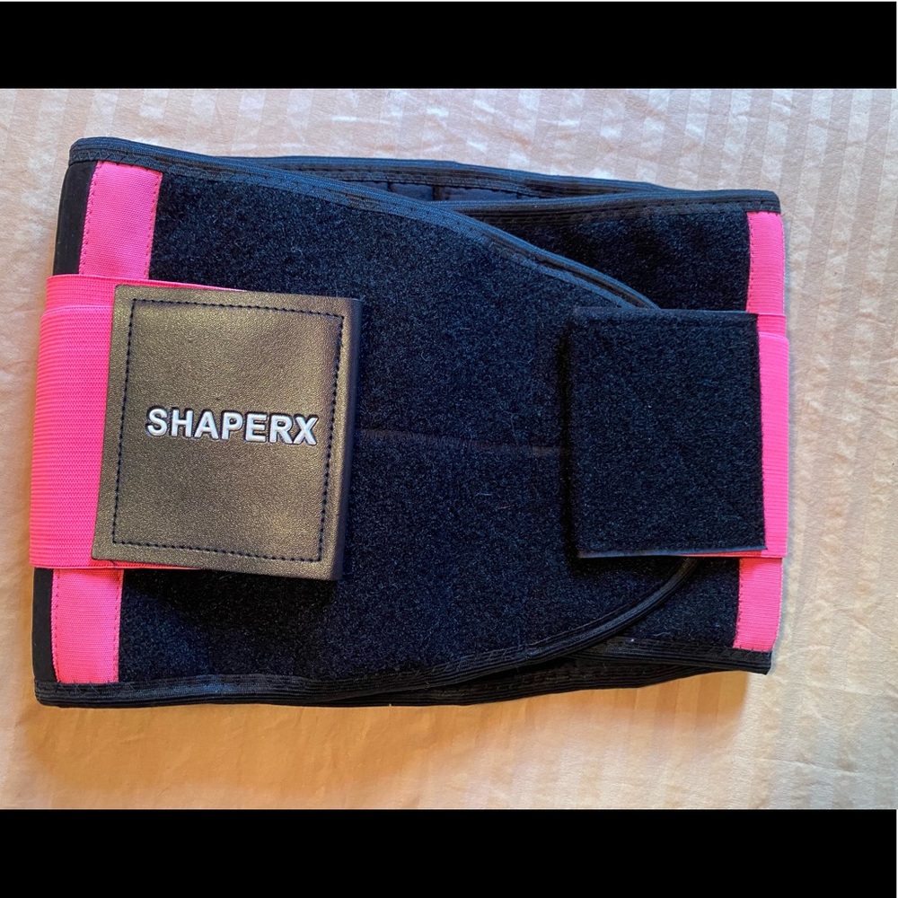 BRANDNEW ‼️ waist trainer ‼️ get fit 👙